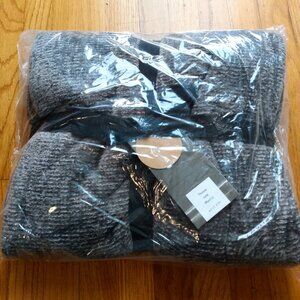 NEW UNUSED West Elm Luxe Chenille Throw - Grey